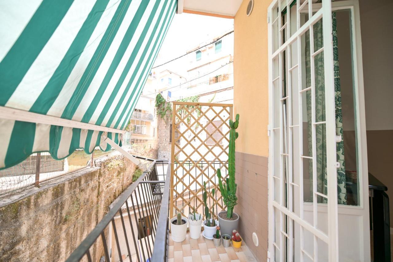 Living Salerno B&B Buitenkant foto