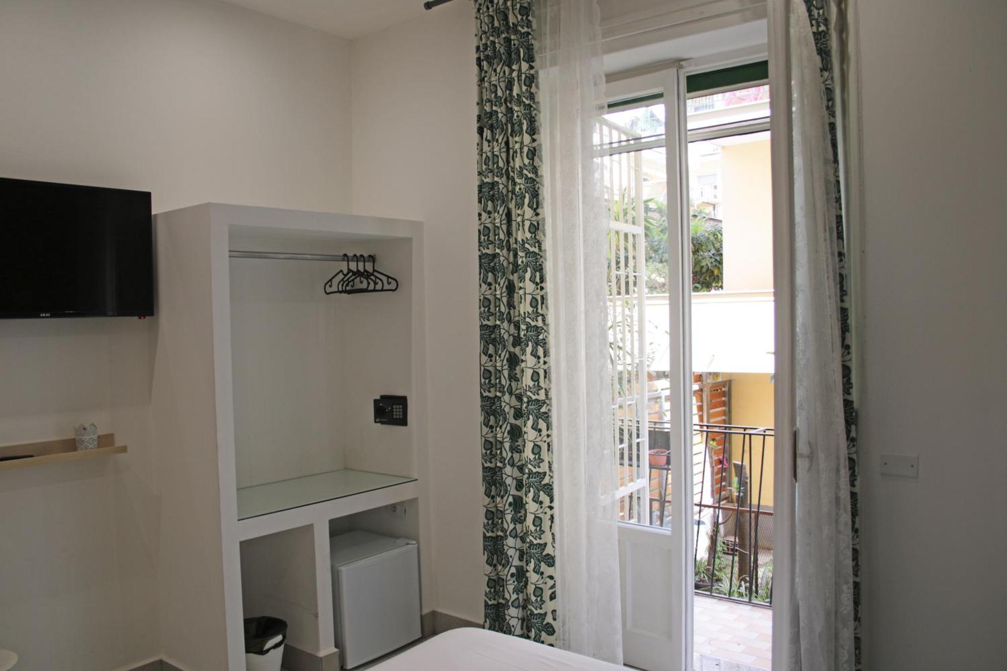 Living Salerno B&B Buitenkant foto